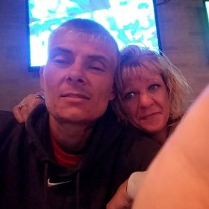 Meet your Posher, Bud